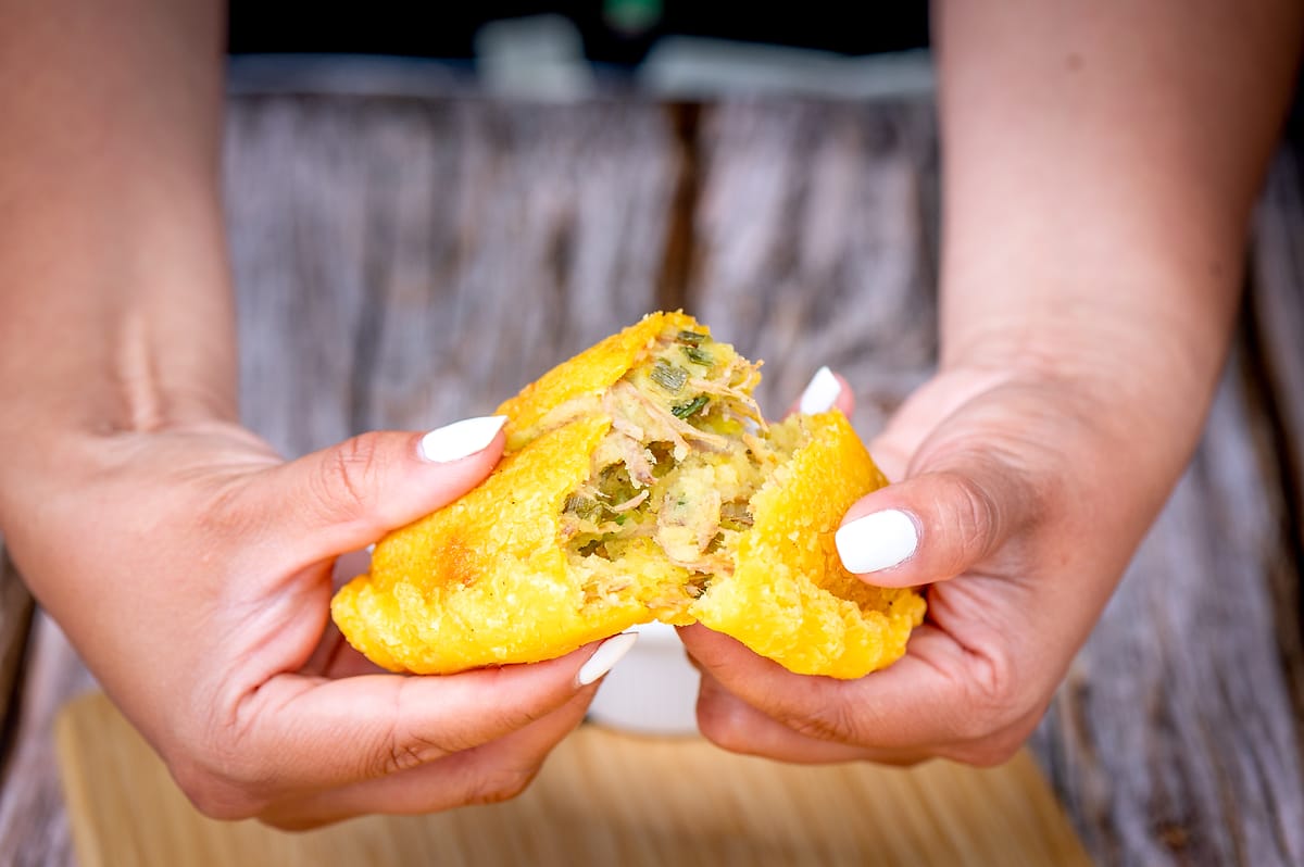 Empanada at Delicias Colombianas